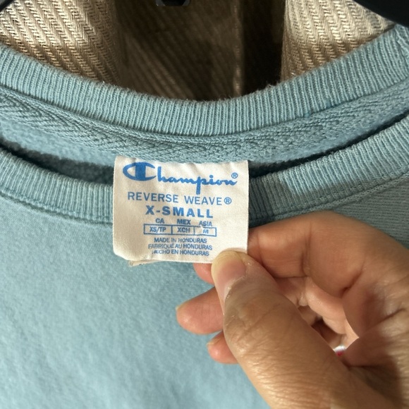 Champion Blue Women’s Size S Crewneck Sweater with Iconic Logo - Picture 6 of 7